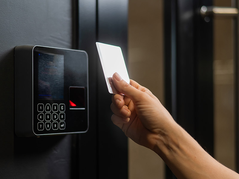 HID Card Reader: Secure Access Control Technology